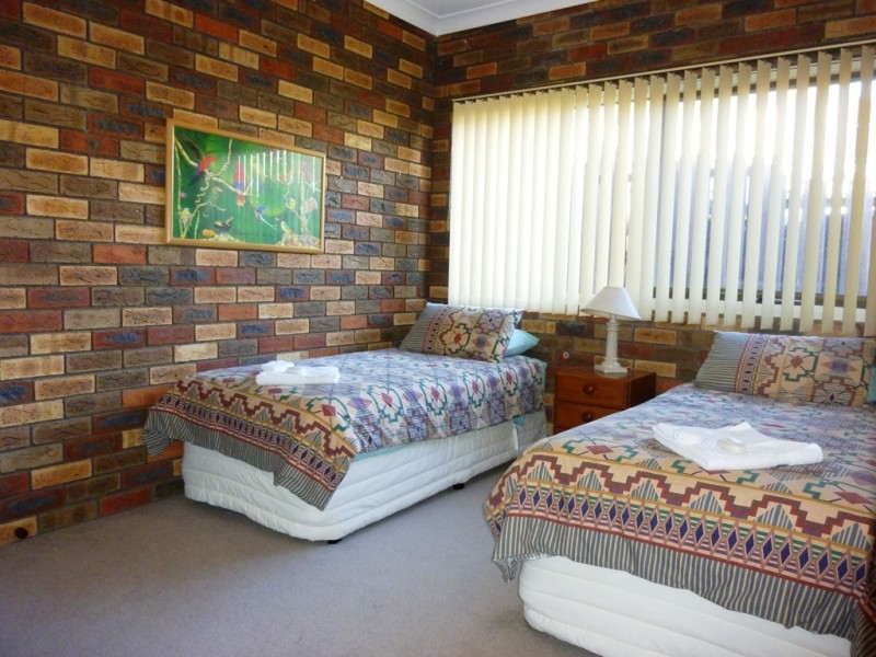 2/5 Calendo Court, Merimbula NSW 2548