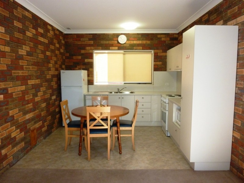 2/5 Calendo Court, Merimbula NSW 2548