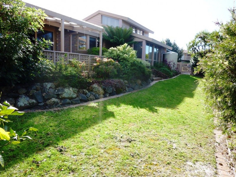 132 Golf Circuit, Tura Beach NSW 2548