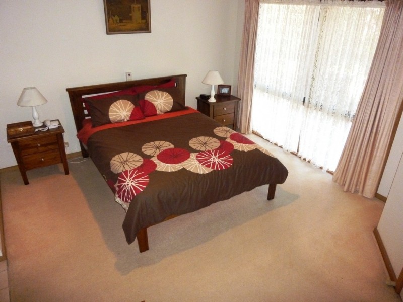 132 Golf Circuit, Tura Beach NSW 2548