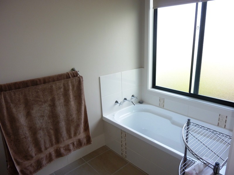 2 Emily Lane, Tura Beach NSW 2548