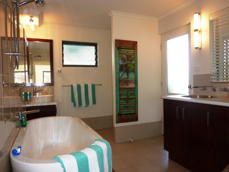 20 Cliff Street, Merimbula NSW 2548