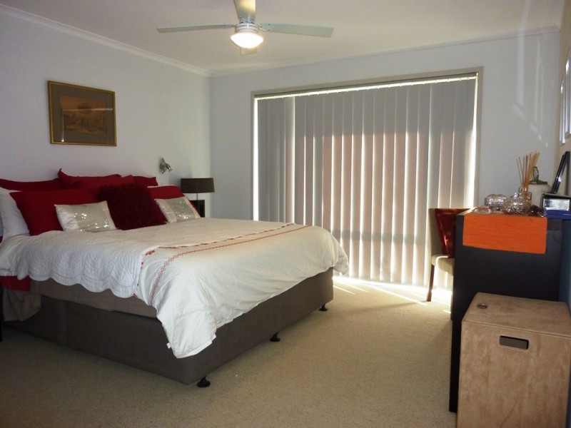 20 Pacific Way, Tura Beach NSW 2548