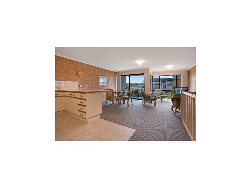 3/6 Chapman Avenue, Merimbula NSW 2548