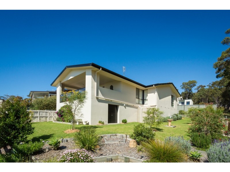 54B The Dress Circle, Tura Beach NSW 2548