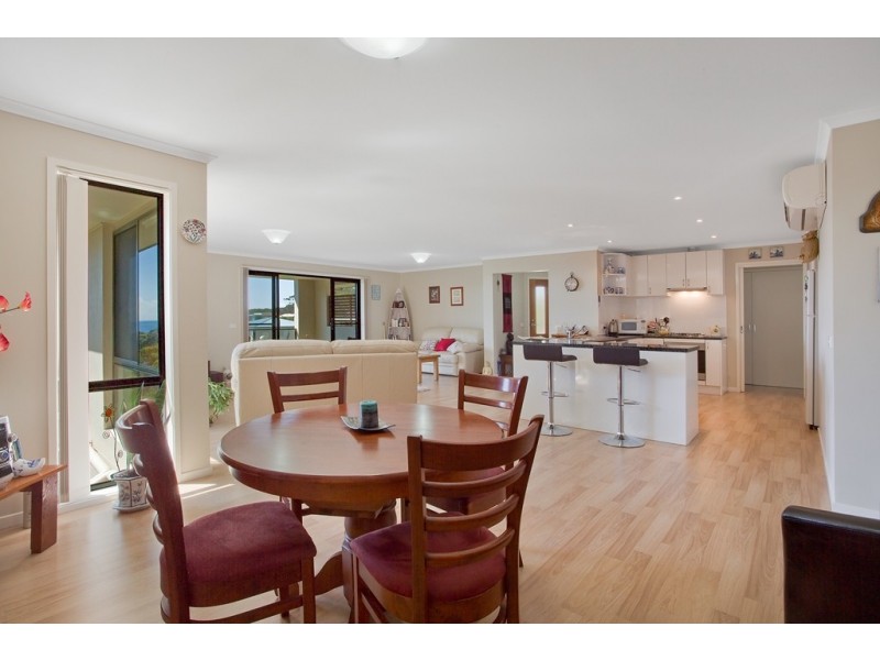 54B The Dress Circle, Tura Beach NSW 2548
