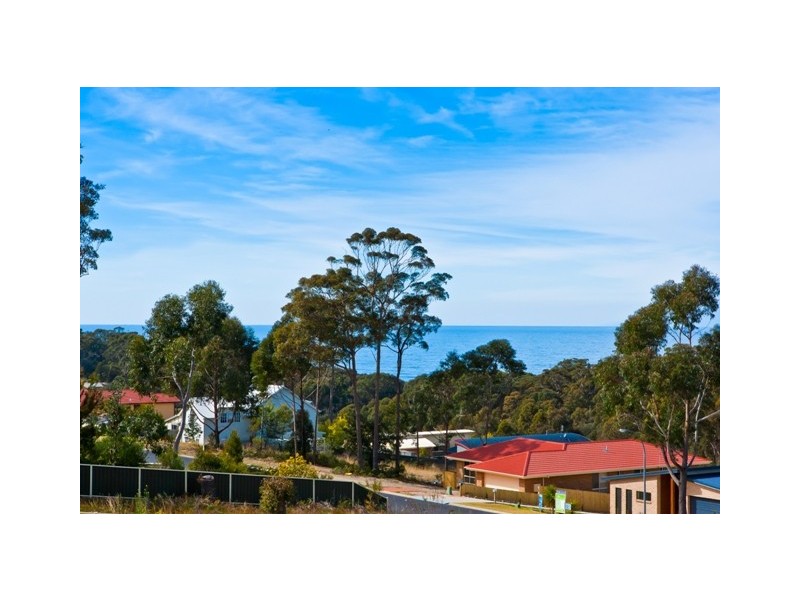 17B Elizabeth Parade, Tura Beach NSW 2548