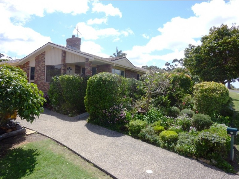 19 Hakea Place, Tura Beach NSW 2548