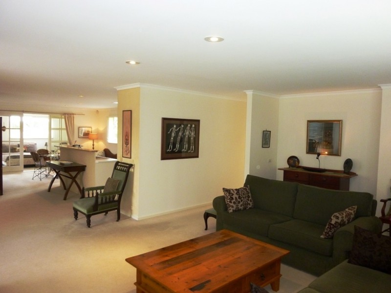 19 Hakea Place, Tura Beach NSW 2548