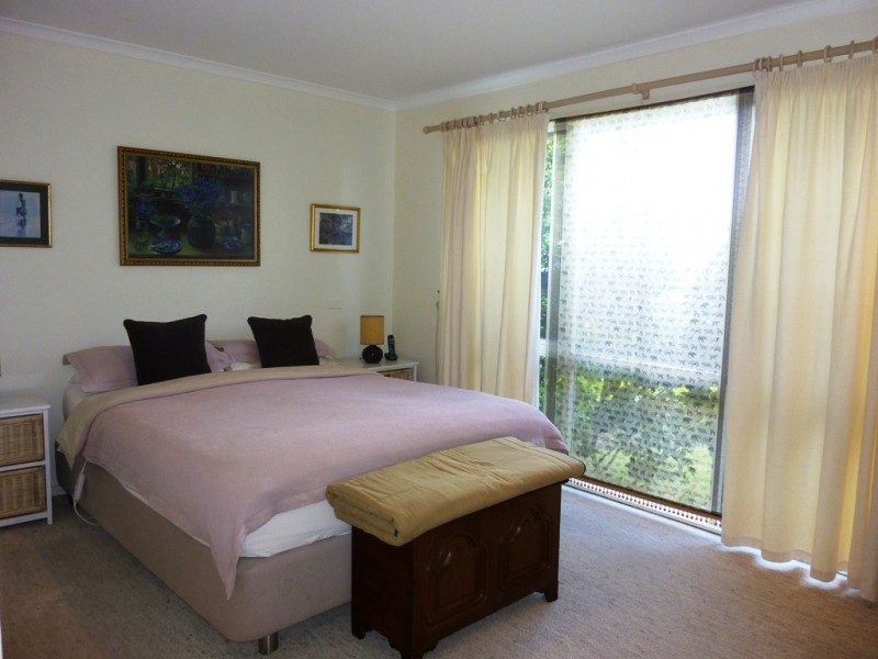 19 Hakea Place, Tura Beach NSW 2548