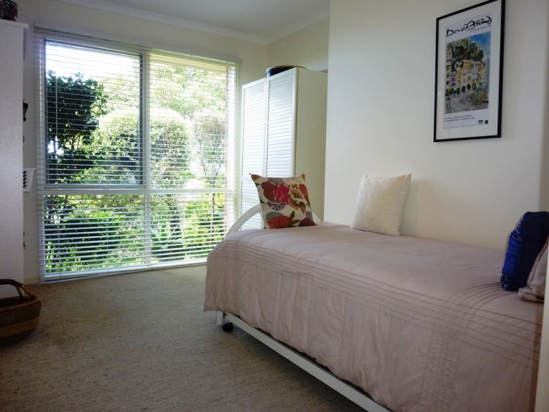 19 Hakea Place, Tura Beach NSW 2548