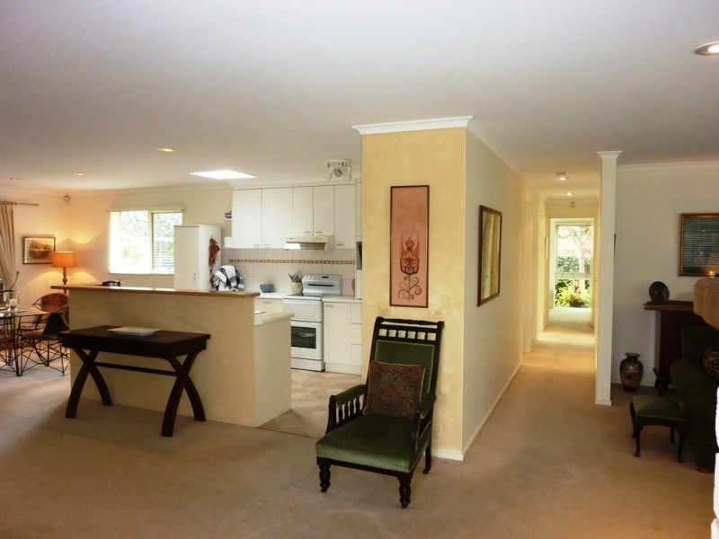 19 Hakea Place, Tura Beach NSW 2548