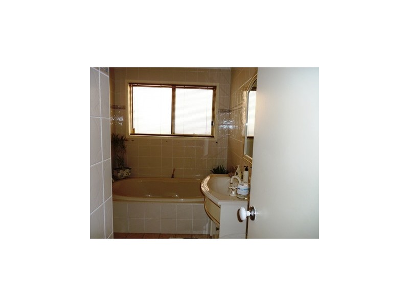 33 Berrambool Drive, Merimbula NSW 2548