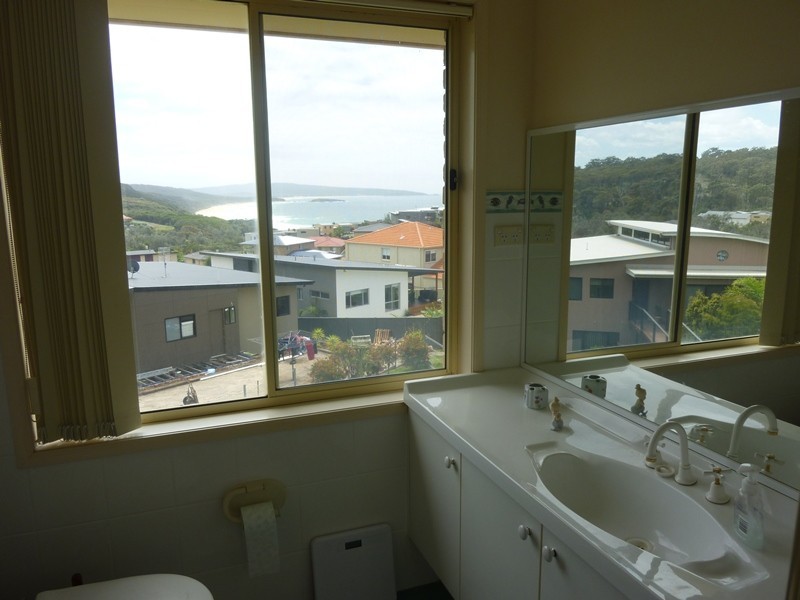 13 Bournda Circuit, Tura Beach NSW 2548