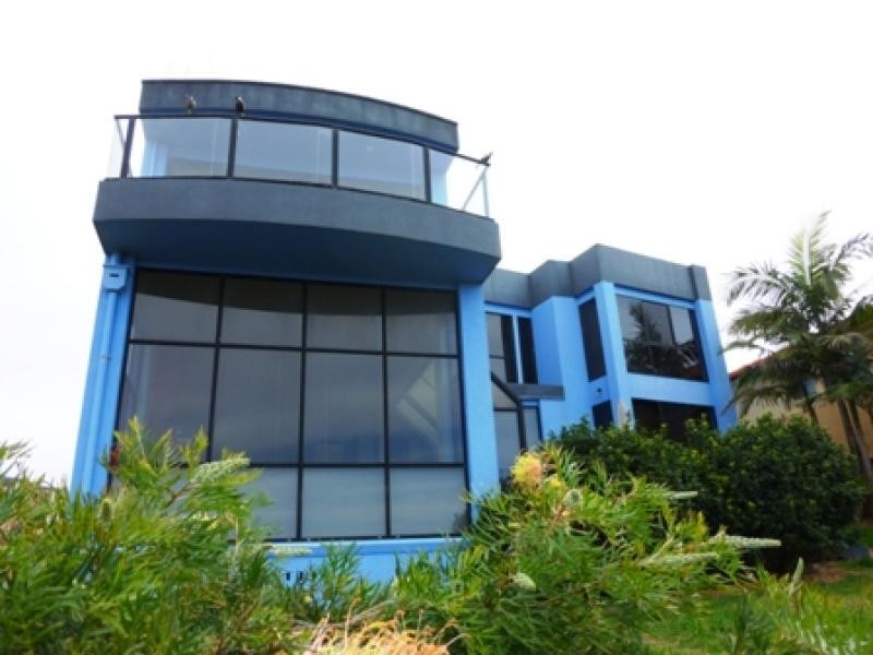 18 Dolphin Cove Drive, Tura Beach NSW 2548
