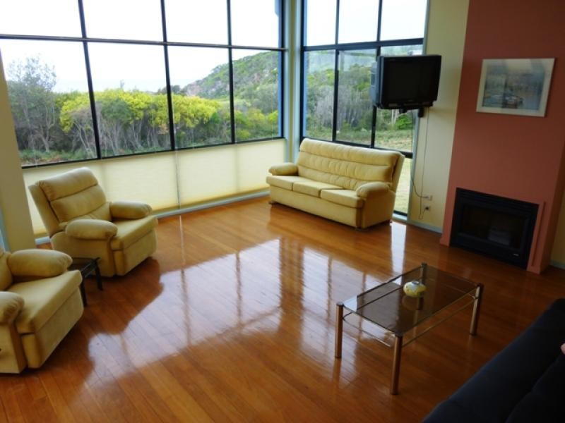 18 Dolphin Cove Drive, Tura Beach NSW 2548