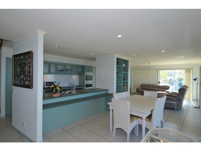 1/142 Pacific Way, Tura Beach NSW 2548