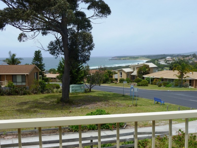 93 Golf Circuit, Tura Beach NSW 2548