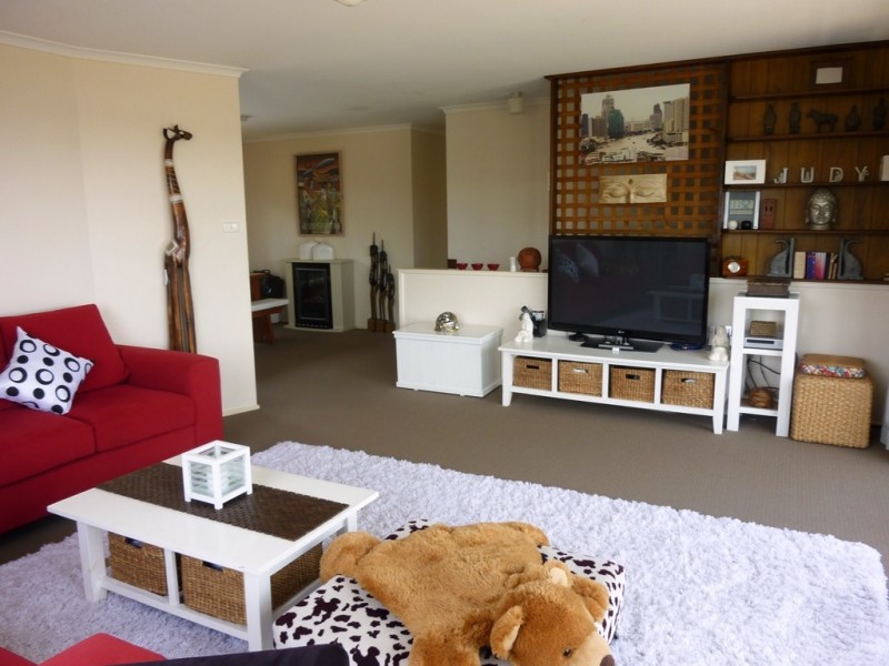 93 Golf Circuit, Tura Beach NSW 2548
