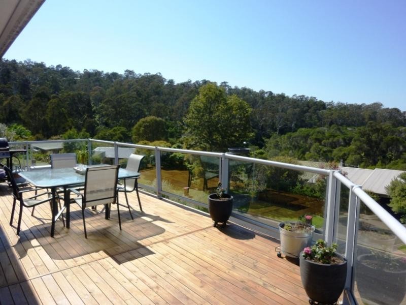 7 Garden Circle, Merimbula NSW 2548