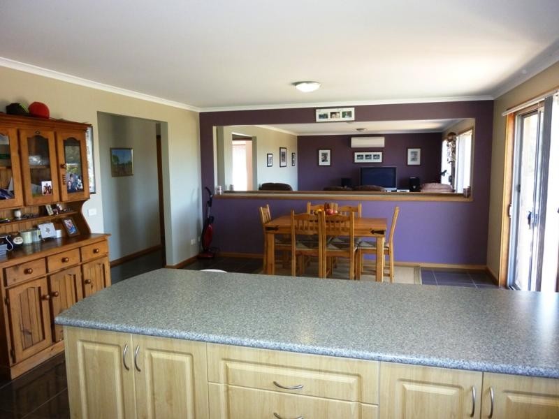 7 Garden Circle, Merimbula NSW 2548