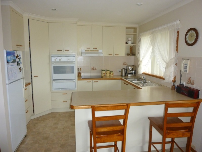 2/13 Berrambool Drive, Merimbula NSW 2548