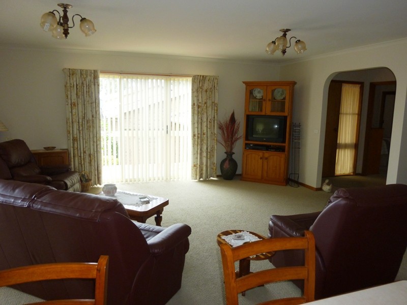 2/13 Berrambool Drive, Merimbula NSW 2548