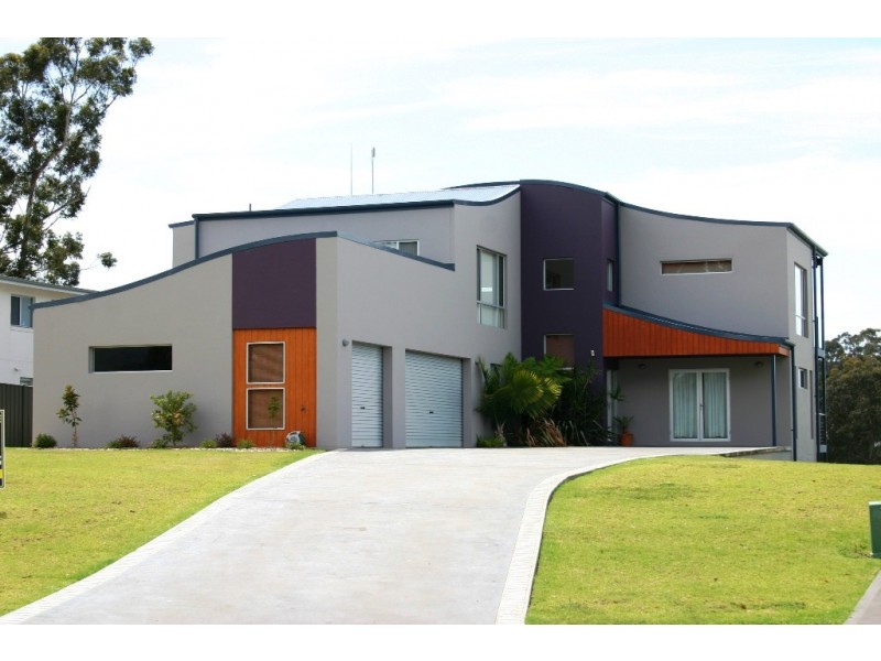 17 Albacore Crescent, Eden NSW 2551