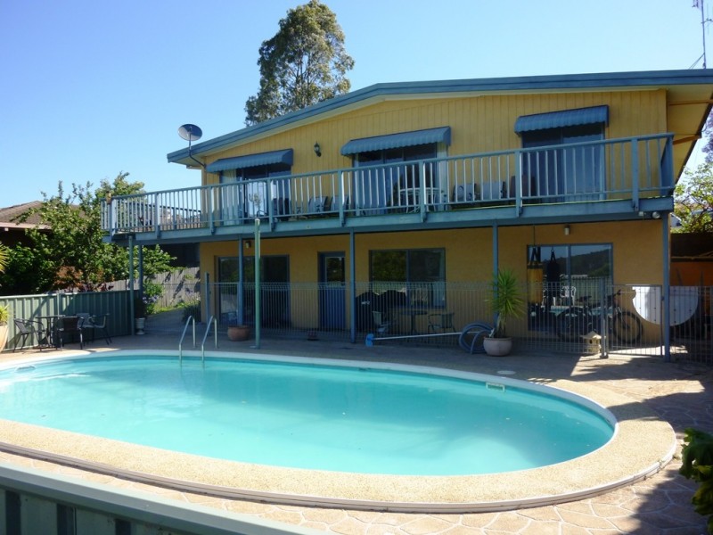 7 Illawong Heights, Merimbula NSW 2548