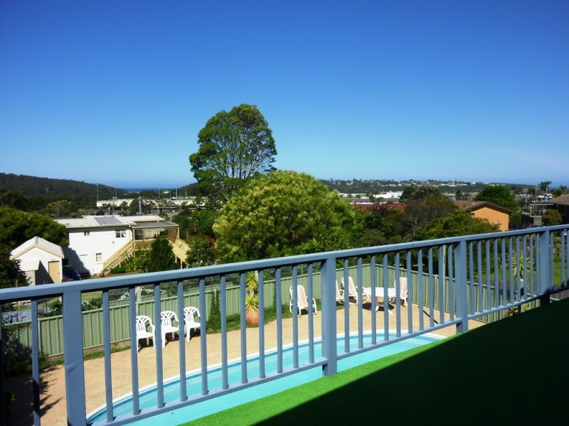 7 Illawong Heights, Merimbula NSW 2548