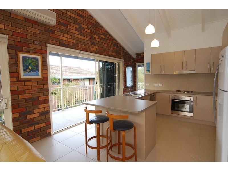 1/5 Calendo Court, Merimbula NSW 2548