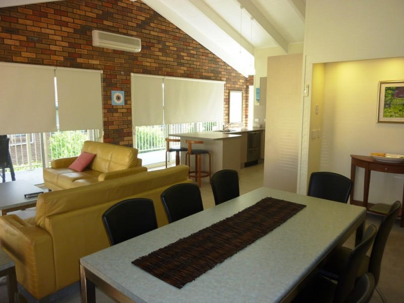 1/5 Calendo Court, Merimbula NSW 2548