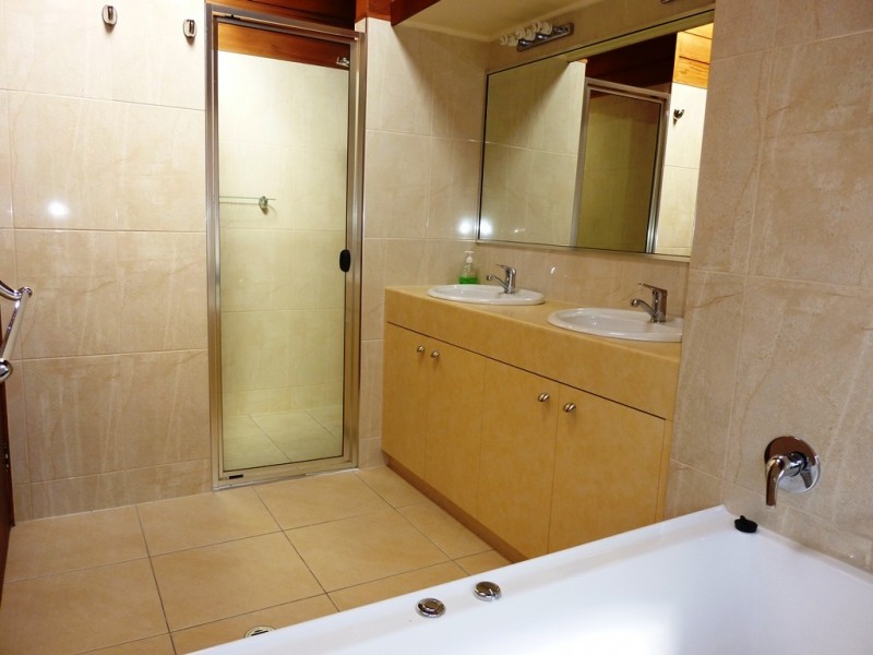 1/5 Calendo Court, Merimbula NSW 2548