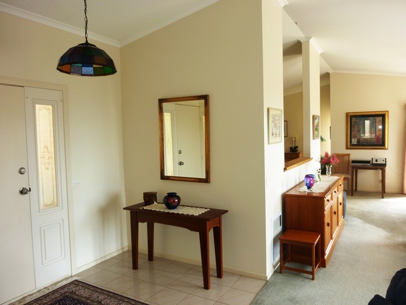 24 Golf Circuit, Tura Beach NSW 2548