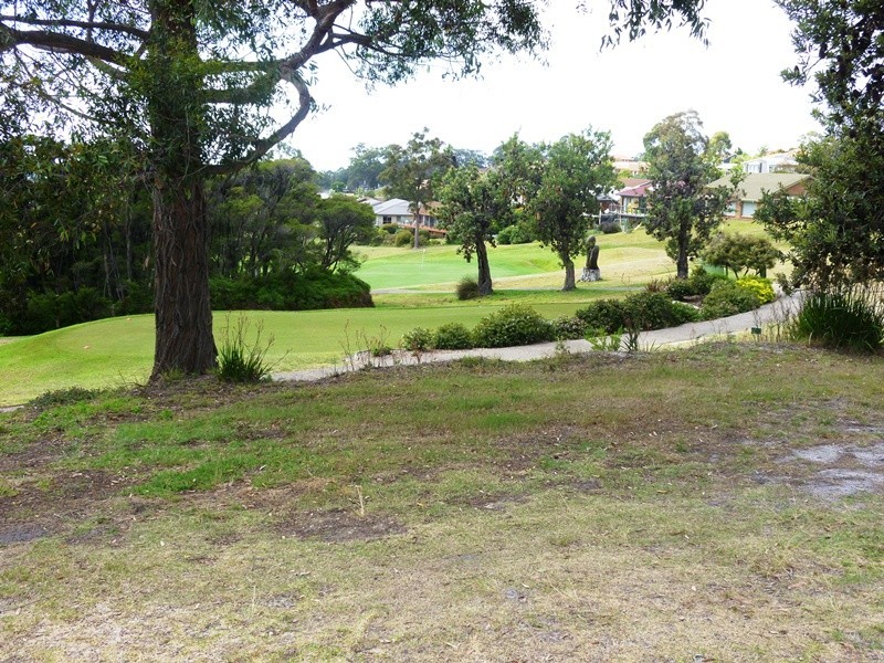 24 Golf Circuit, Tura Beach NSW 2548