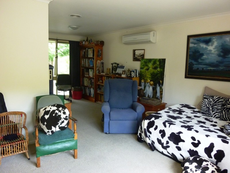 8 Nolan Drive, Tura Beach NSW 2548