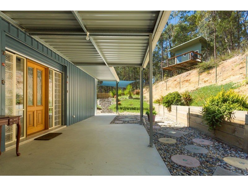 10 Ferntree Lane, Tura Beach NSW 2548