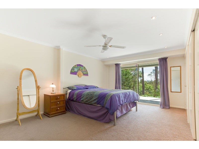 10 Ferntree Lane, Tura Beach NSW 2548