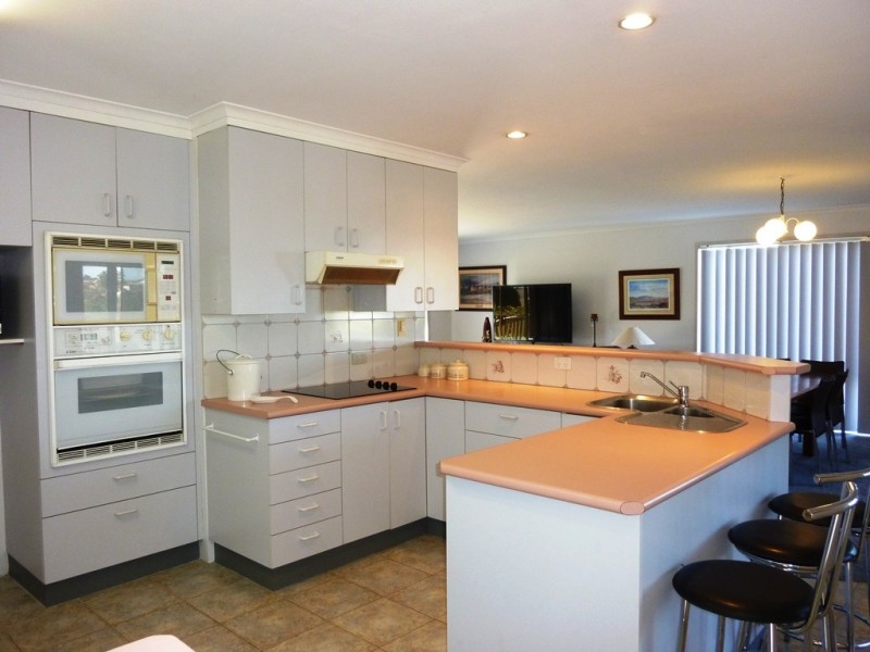 20 Pacific Way, Tura Beach NSW 2548