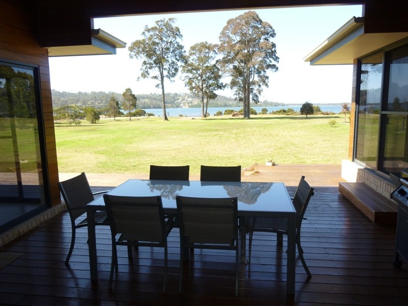 10 Waterside, Merimbula NSW 2548