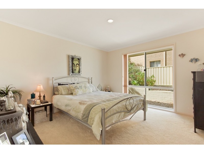 1 Mackillop Court, Tura Beach NSW 2548