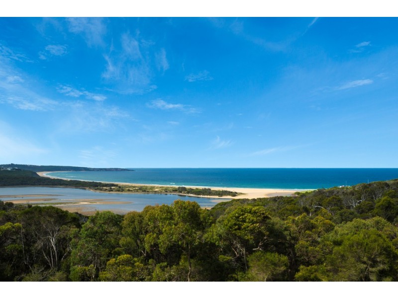 21 Lakeview Avenue, Merimbula NSW 2548