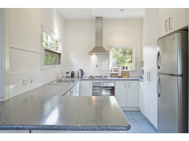 21 Lakeview Avenue, Merimbula NSW 2548