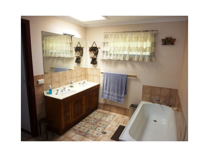 13-15 Northview Drive, South Pambula NSW 2549