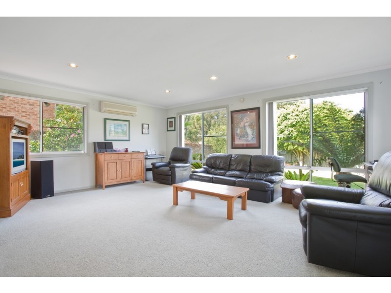 2 Headland Drive, Tura Beach NSW 2548