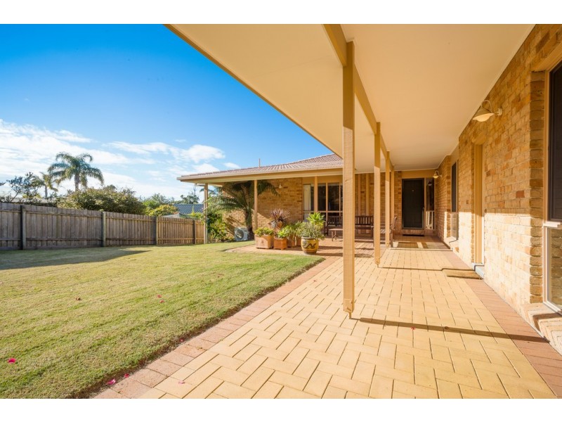32 Golf Circuit, Tura Beach NSW 2548