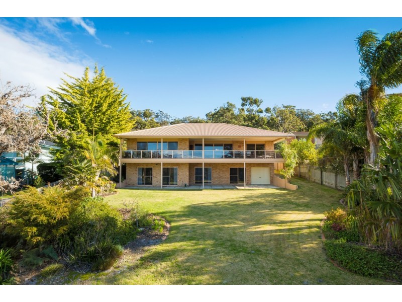 32 Golf Circuit, Tura Beach NSW 2548