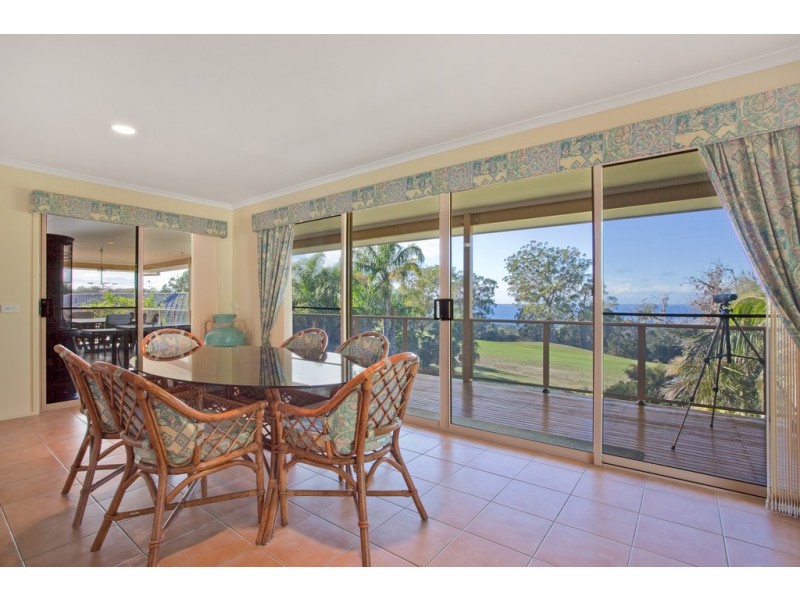 32 Golf Circuit, Tura Beach NSW 2548