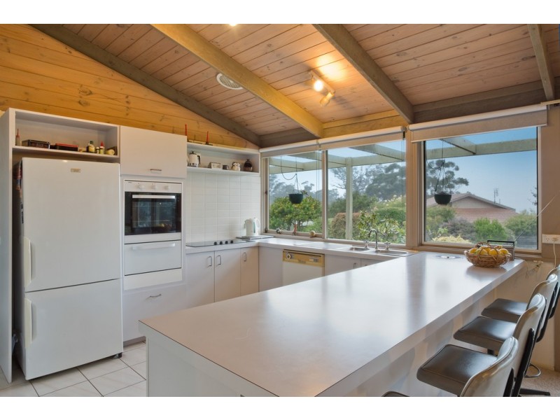 84 Golf Circuit, Tura Beach NSW 2548