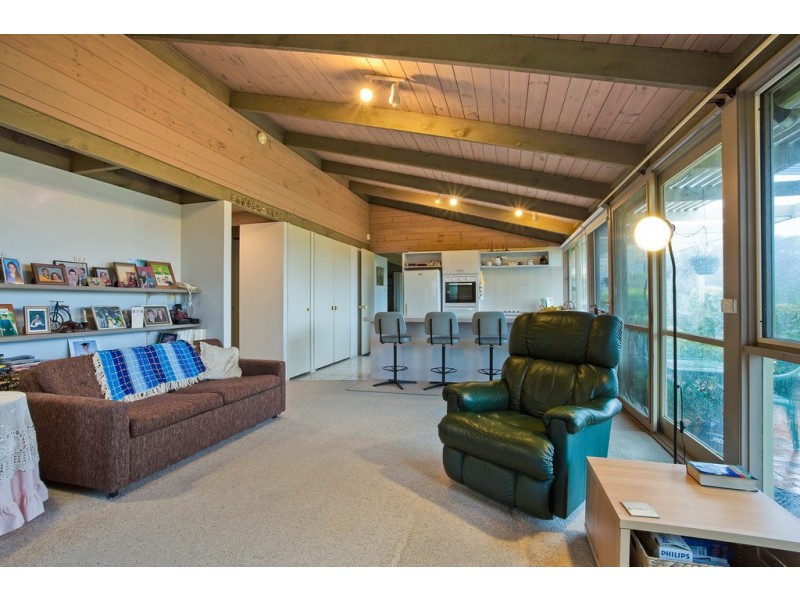 84 Golf Circuit, Tura Beach NSW 2548